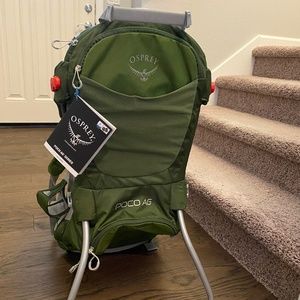 Osprey child hiking carrier